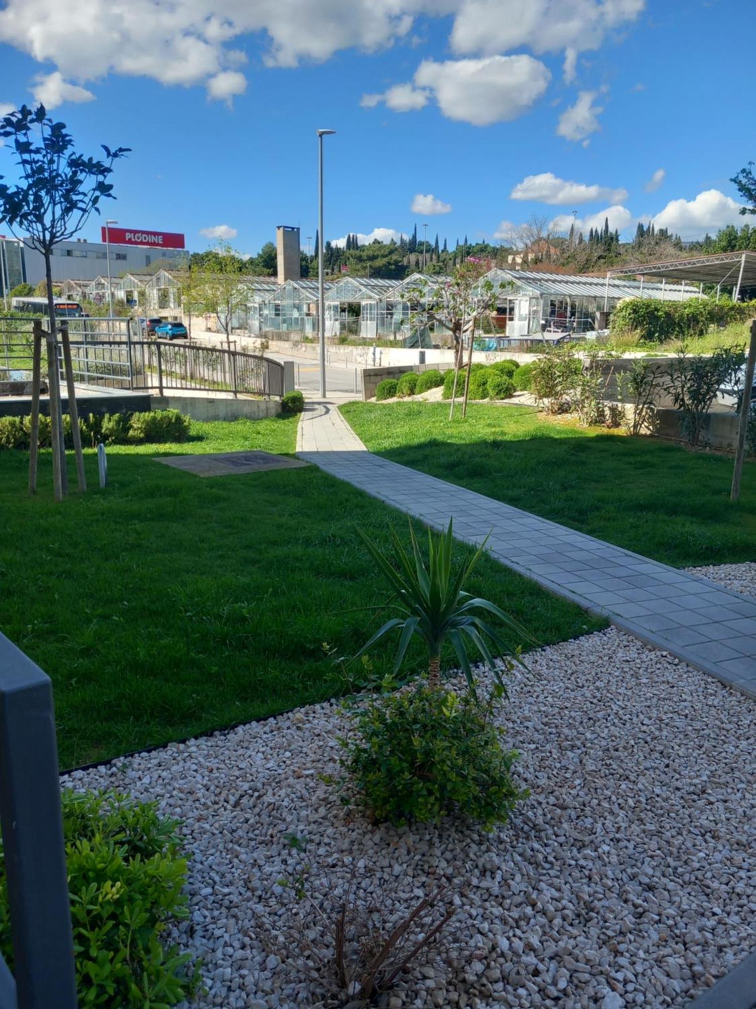 Harmony - Pleasant And Comfortable Place With A Balcony And A Secured Garage Appartement *