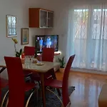 Apartment Harmony - Pleasant And Comfortable Place With A Balcony And A Secured Garage