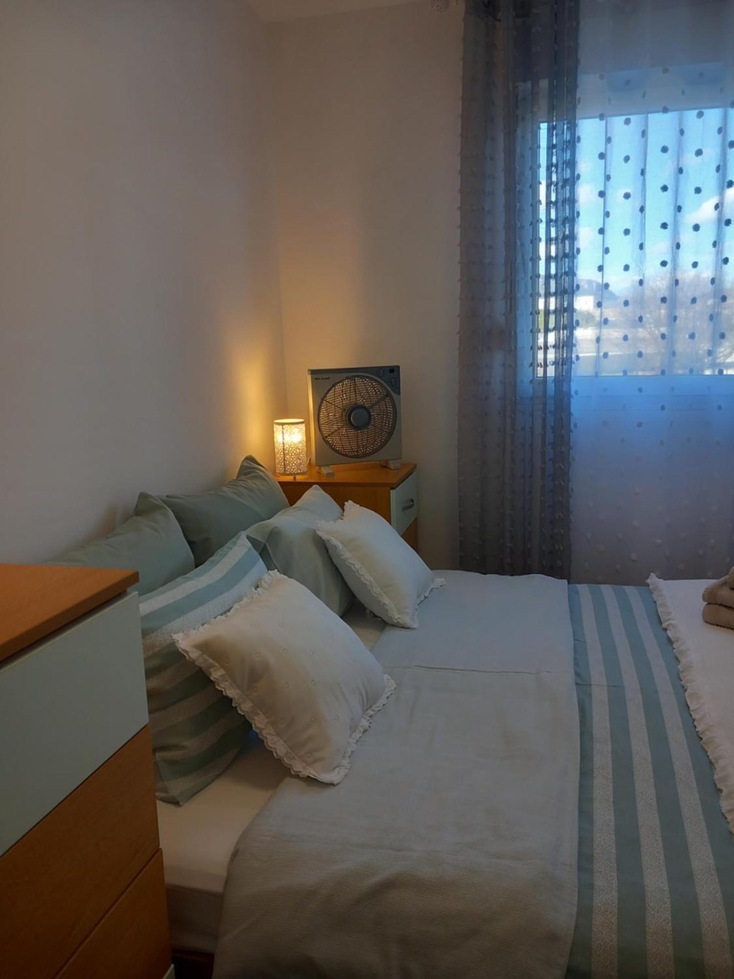 Lägenhet Harmony - Pleasant And Comfortable Place With A Balcony And A Secured Garage Split